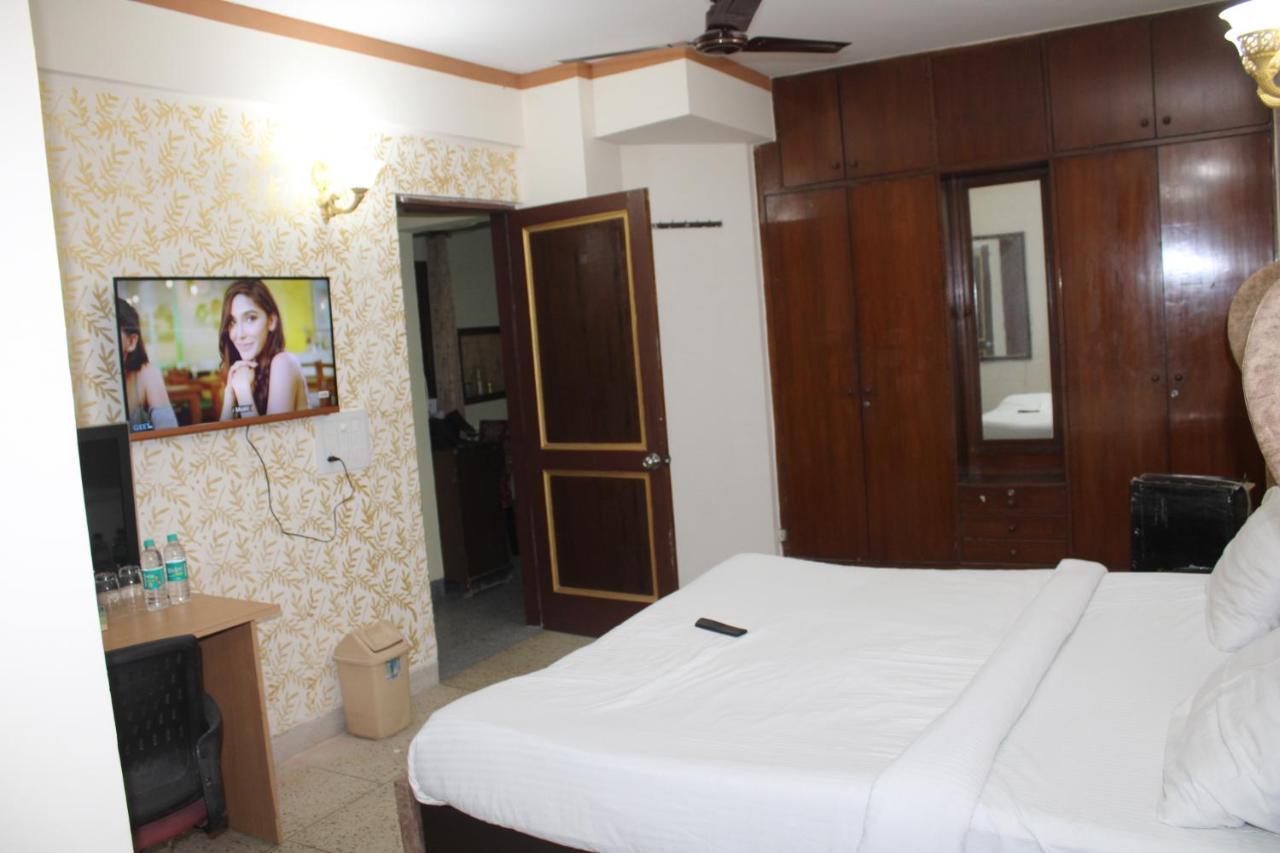 Awasthi Kozi Stays B&B - Closest To Vfs New Delhi Bagian luar foto